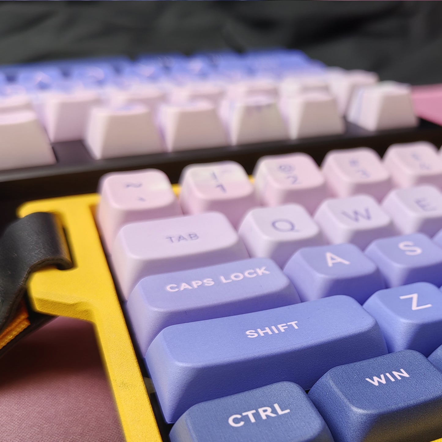 黎明至黄昏键帽套装 - 渐变光影艺术PBT键帽 | 热升华机械键盘键帽